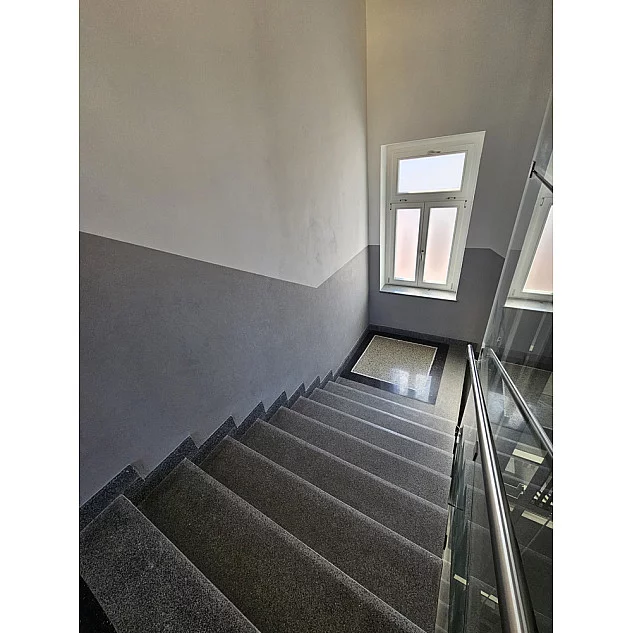 Betonová stěrka 20 Kg - Světle šedá Designová Betonová stěrka 20 Kg - Světle šedá